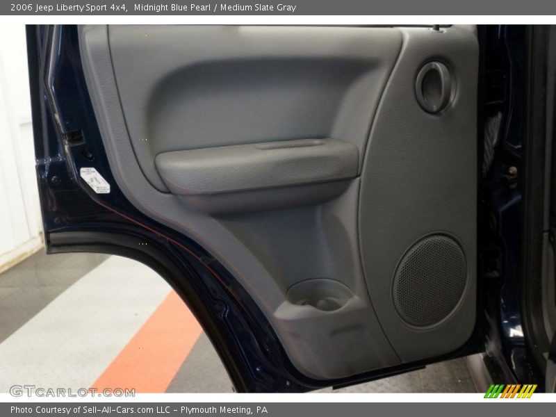Midnight Blue Pearl / Medium Slate Gray 2006 Jeep Liberty Sport 4x4