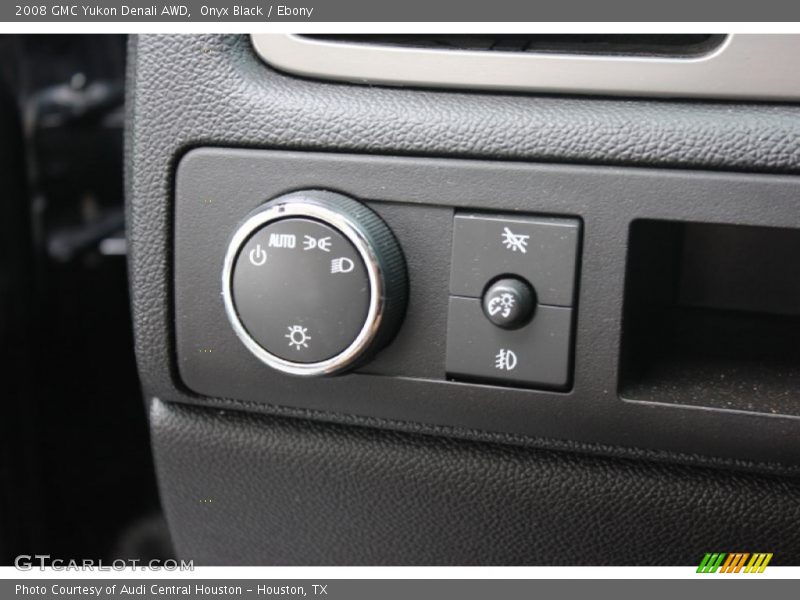 Onyx Black / Ebony 2008 GMC Yukon Denali AWD