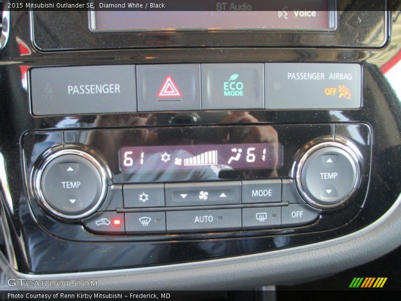 Controls of 2015 Outlander SE