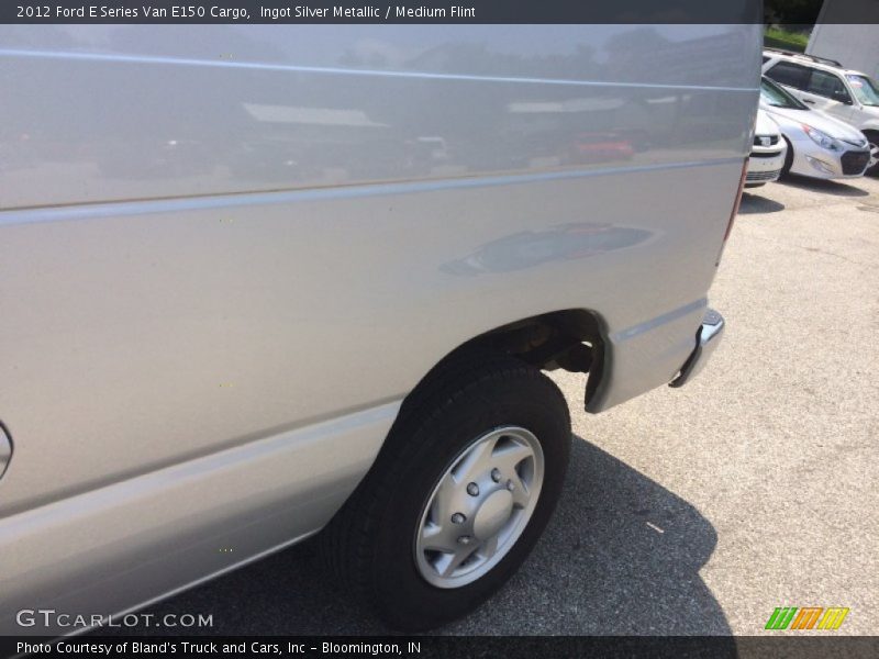 Ingot Silver Metallic / Medium Flint 2012 Ford E Series Van E150 Cargo