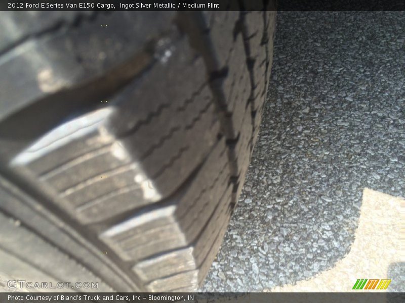 Ingot Silver Metallic / Medium Flint 2012 Ford E Series Van E150 Cargo