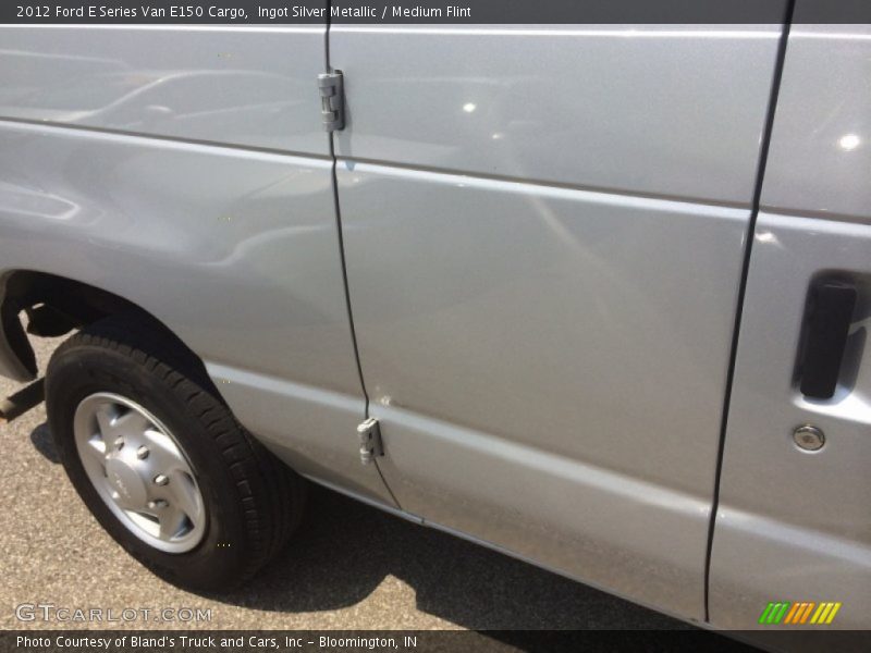 Ingot Silver Metallic / Medium Flint 2012 Ford E Series Van E150 Cargo