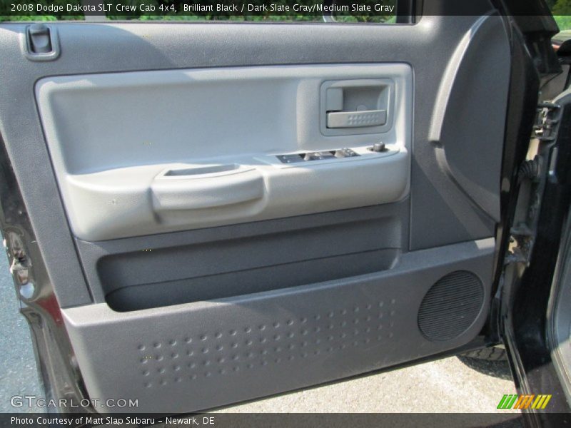 Brilliant Black / Dark Slate Gray/Medium Slate Gray 2008 Dodge Dakota SLT Crew Cab 4x4