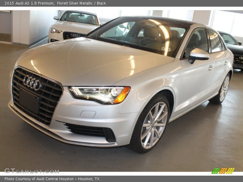 Florett Silver Metallic / Black 2015 Audi A3 1.8 Premium