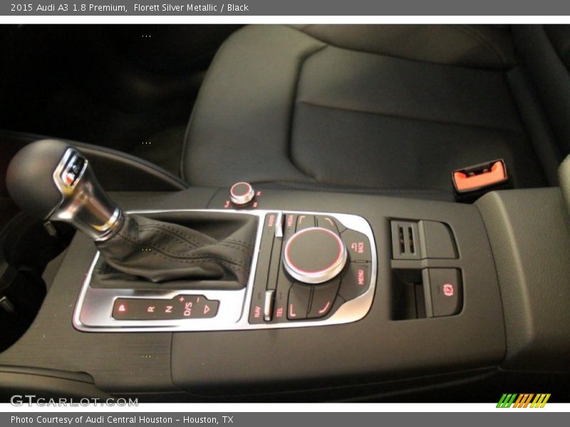 Florett Silver Metallic / Black 2015 Audi A3 1.8 Premium
