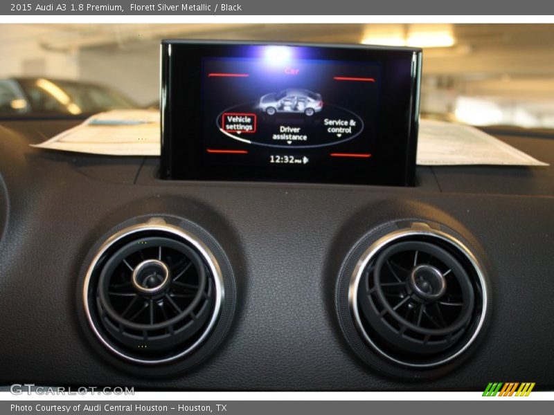 Florett Silver Metallic / Black 2015 Audi A3 1.8 Premium