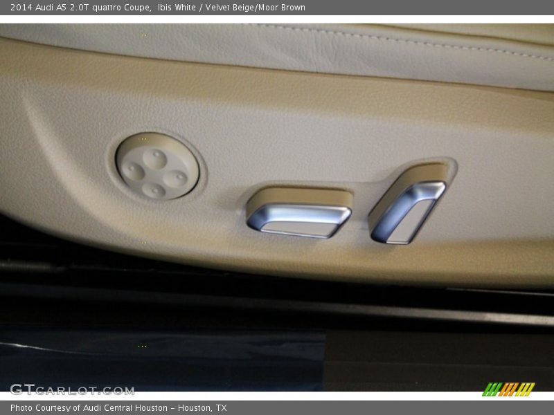 Ibis White / Velvet Beige/Moor Brown 2014 Audi A5 2.0T quattro Coupe