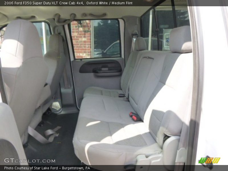 Oxford White / Medium Flint 2006 Ford F350 Super Duty XLT Crew Cab 4x4