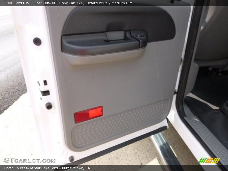 Oxford White / Medium Flint 2006 Ford F350 Super Duty XLT Crew Cab 4x4