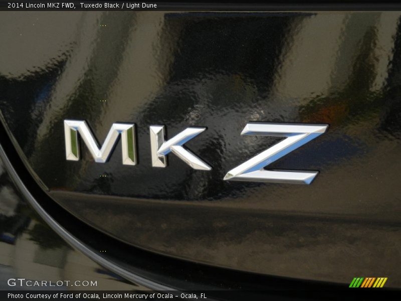 Tuxedo Black / Light Dune 2014 Lincoln MKZ FWD