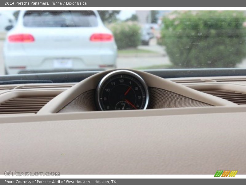 White / Luxor Beige 2014 Porsche Panamera