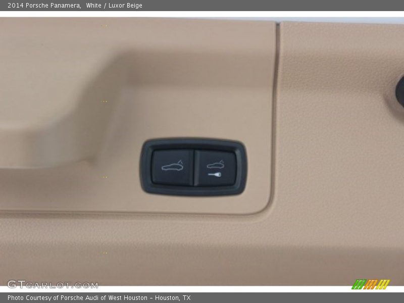 White / Luxor Beige 2014 Porsche Panamera