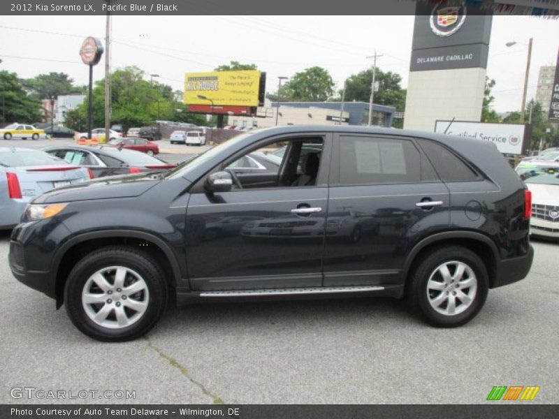 Pacific Blue / Black 2012 Kia Sorento LX