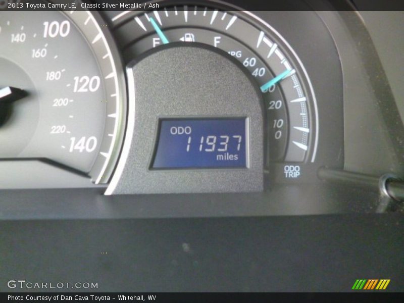Classic Silver Metallic / Ash 2013 Toyota Camry LE