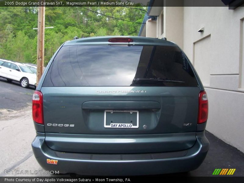 Magnesium Pearl / Medium Slate Gray 2005 Dodge Grand Caravan SXT