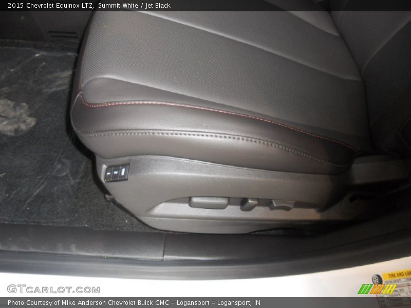 Summit White / Jet Black 2015 Chevrolet Equinox LTZ