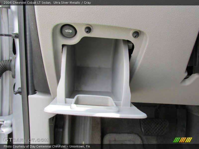 Ultra Silver Metallic / Gray 2006 Chevrolet Cobalt LT Sedan