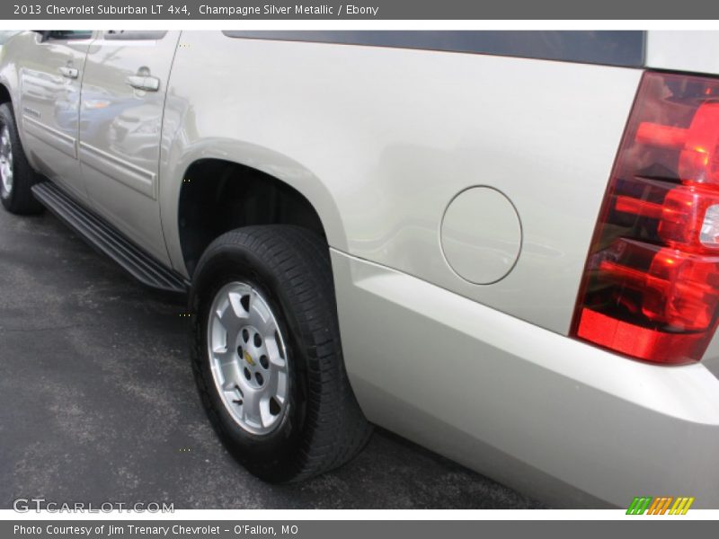 Champagne Silver Metallic / Ebony 2013 Chevrolet Suburban LT 4x4