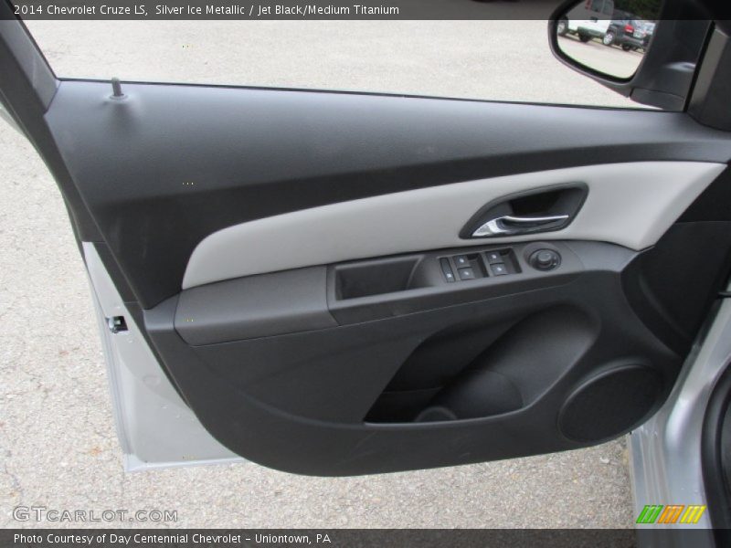 Silver Ice Metallic / Jet Black/Medium Titanium 2014 Chevrolet Cruze LS