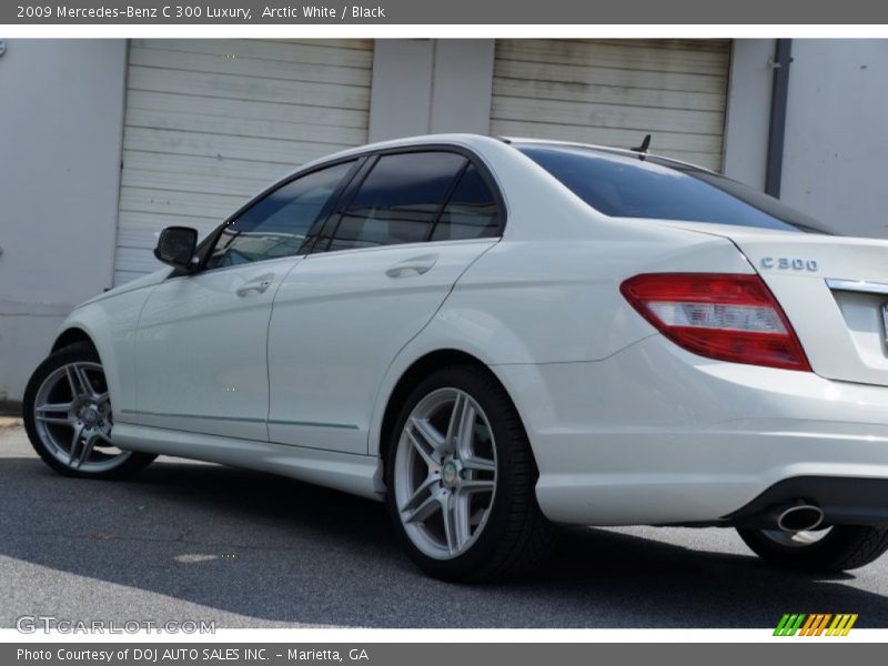 Arctic White / Black 2009 Mercedes-Benz C 300 Luxury
