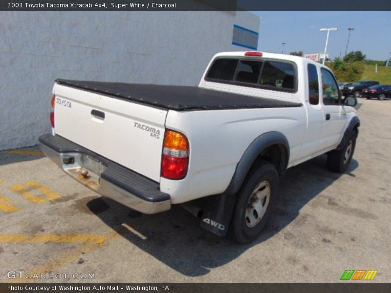 Super White / Charcoal 2003 Toyota Tacoma Xtracab 4x4