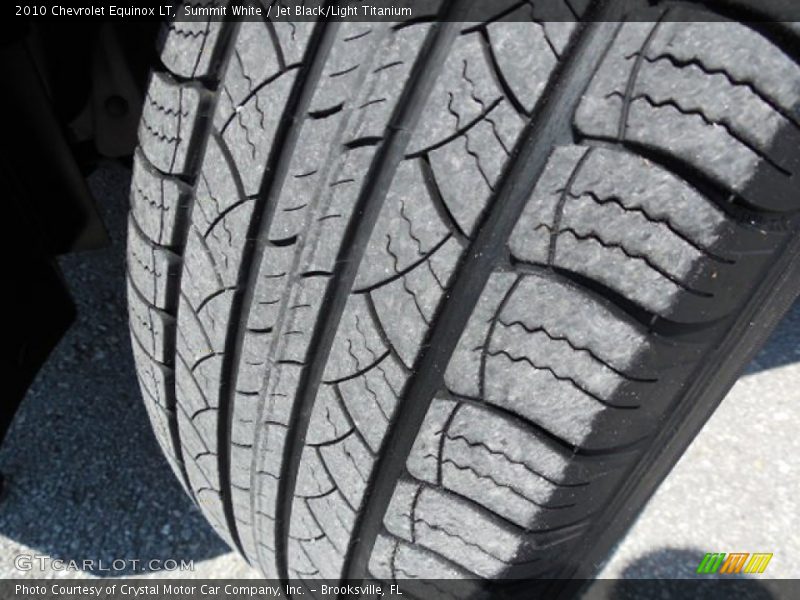 Summit White / Jet Black/Light Titanium 2010 Chevrolet Equinox LT