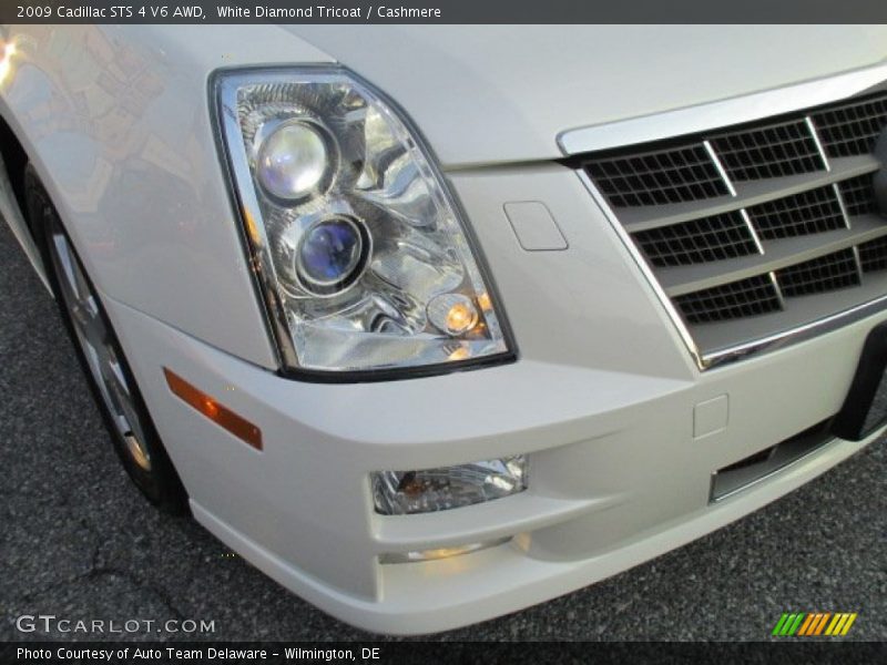 White Diamond Tricoat / Cashmere 2009 Cadillac STS 4 V6 AWD