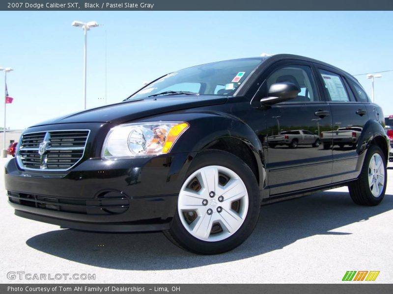 Black / Pastel Slate Gray 2007 Dodge Caliber SXT