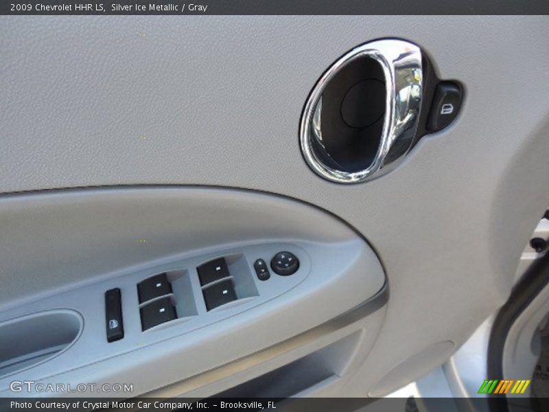 Silver Ice Metallic / Gray 2009 Chevrolet HHR LS
