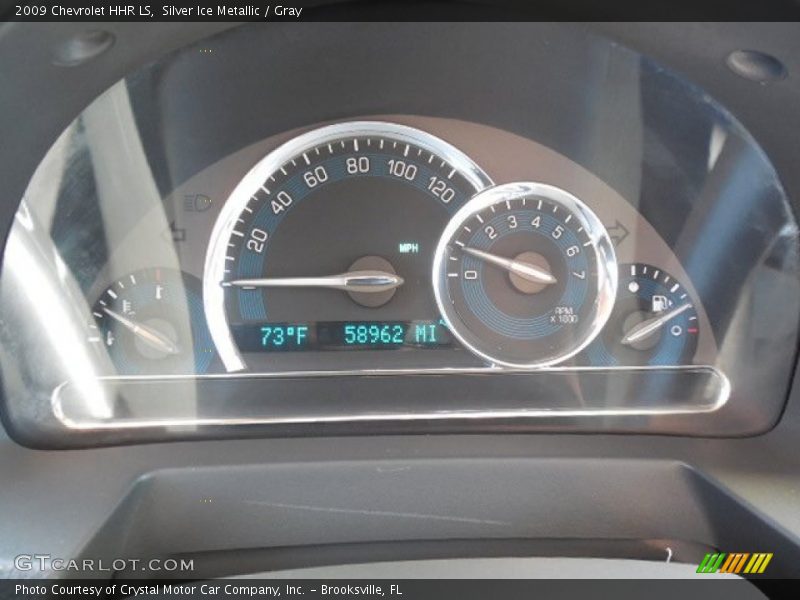 Silver Ice Metallic / Gray 2009 Chevrolet HHR LS