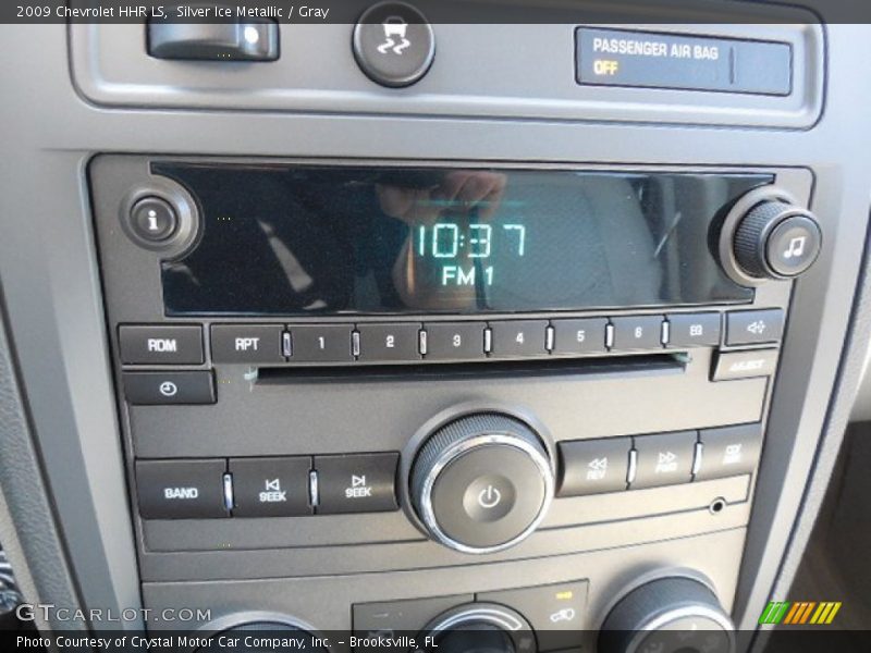 Silver Ice Metallic / Gray 2009 Chevrolet HHR LS
