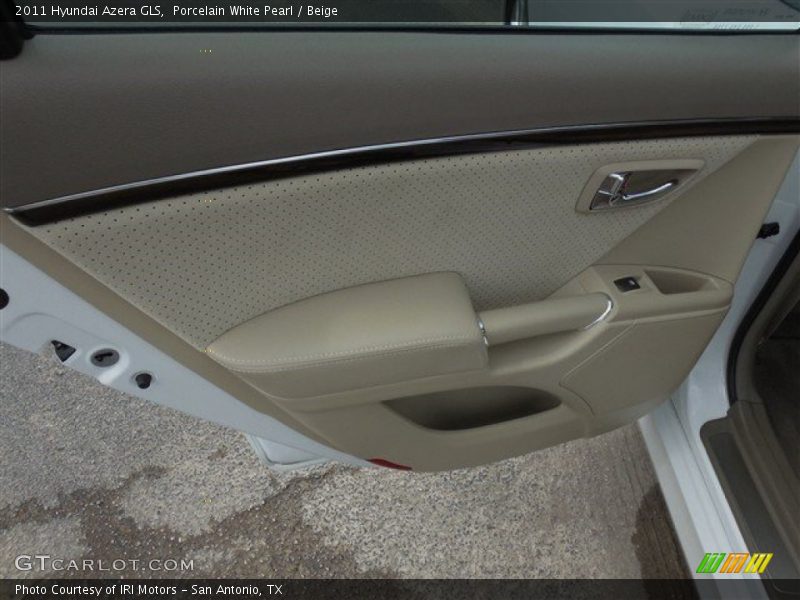 Porcelain White Pearl / Beige 2011 Hyundai Azera GLS