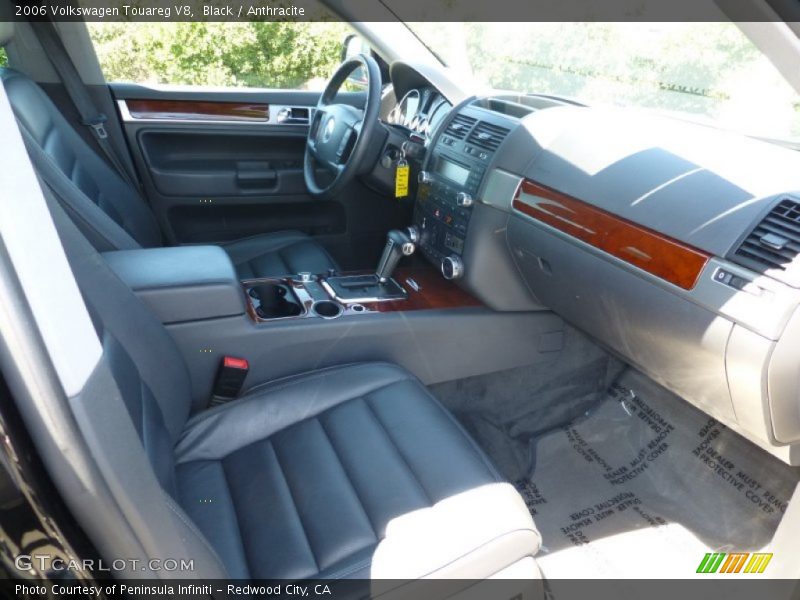 Black / Anthracite 2006 Volkswagen Touareg V8
