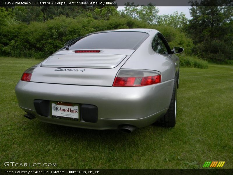 Arctic Silver Metallic / Black 1999 Porsche 911 Carrera 4 Coupe