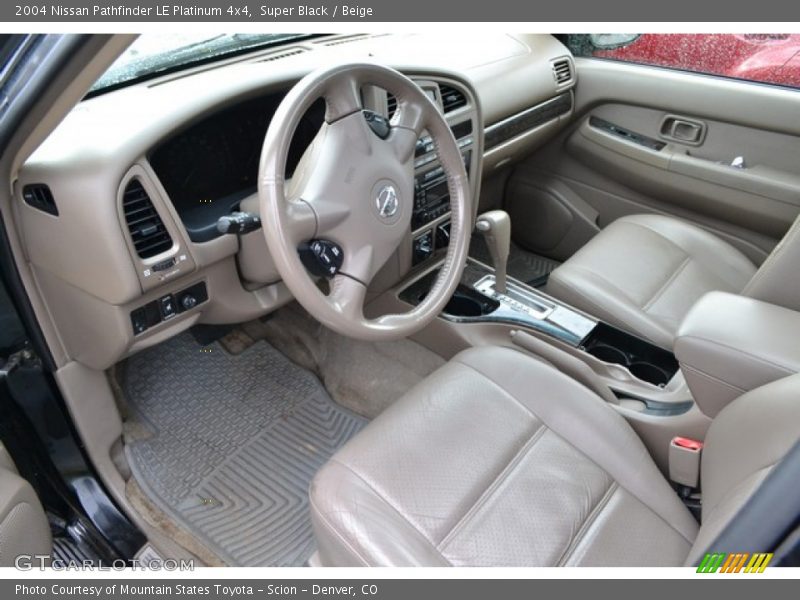 Super Black / Beige 2004 Nissan Pathfinder LE Platinum 4x4