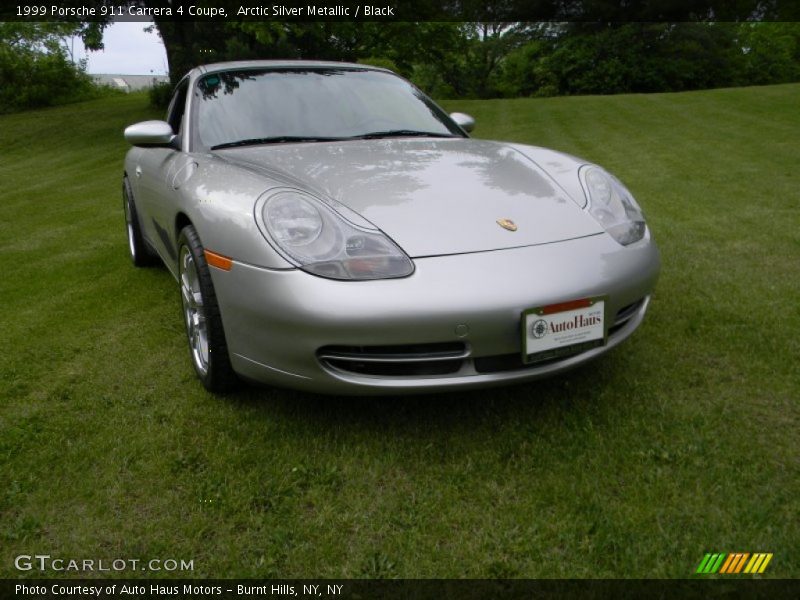 Arctic Silver Metallic / Black 1999 Porsche 911 Carrera 4 Coupe