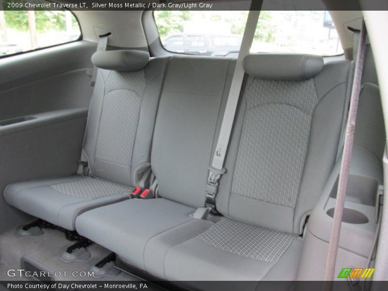 Silver Moss Metallic / Dark Gray/Light Gray 2009 Chevrolet Traverse LT