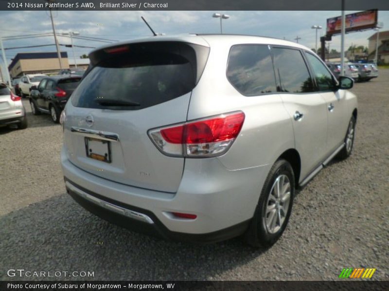 Brilliant Silver / Charcoal 2014 Nissan Pathfinder S AWD