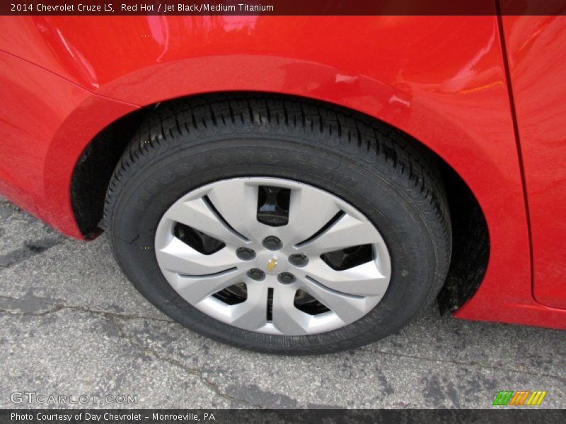 Red Hot / Jet Black/Medium Titanium 2014 Chevrolet Cruze LS