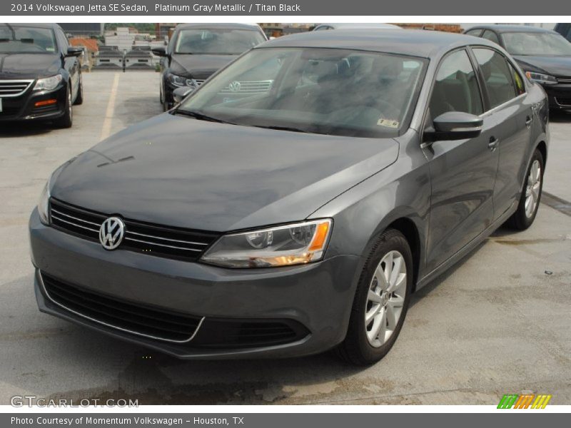 Platinum Gray Metallic / Titan Black 2014 Volkswagen Jetta SE Sedan