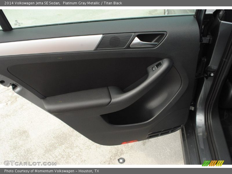 Platinum Gray Metallic / Titan Black 2014 Volkswagen Jetta SE Sedan