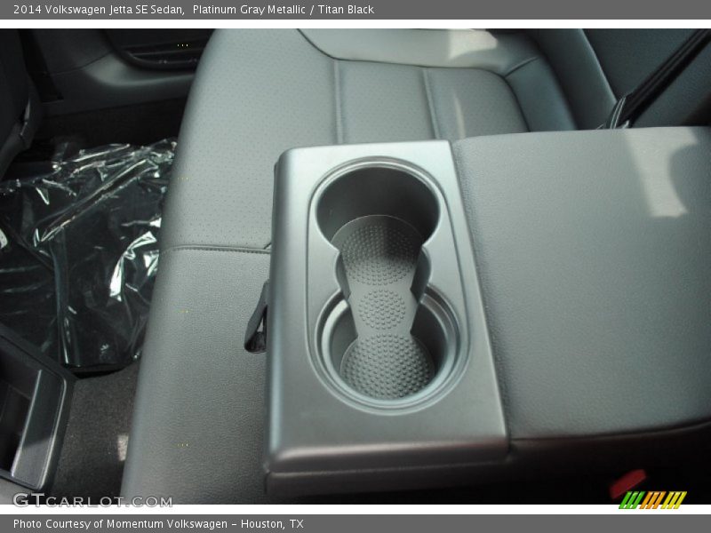 Platinum Gray Metallic / Titan Black 2014 Volkswagen Jetta SE Sedan