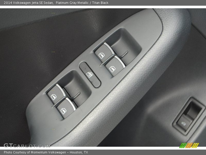 Platinum Gray Metallic / Titan Black 2014 Volkswagen Jetta SE Sedan