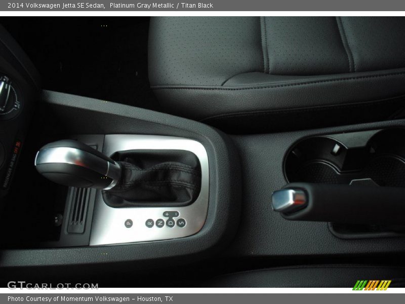 Platinum Gray Metallic / Titan Black 2014 Volkswagen Jetta SE Sedan