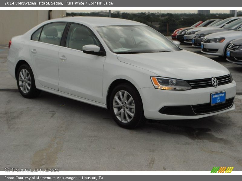 Pure White / Cornsilk Beige 2014 Volkswagen Jetta SE Sedan