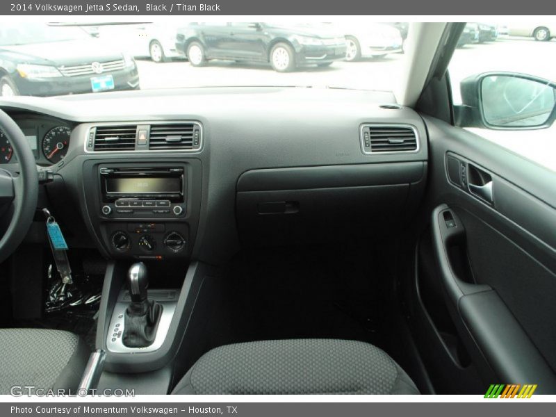 Black / Titan Black 2014 Volkswagen Jetta S Sedan