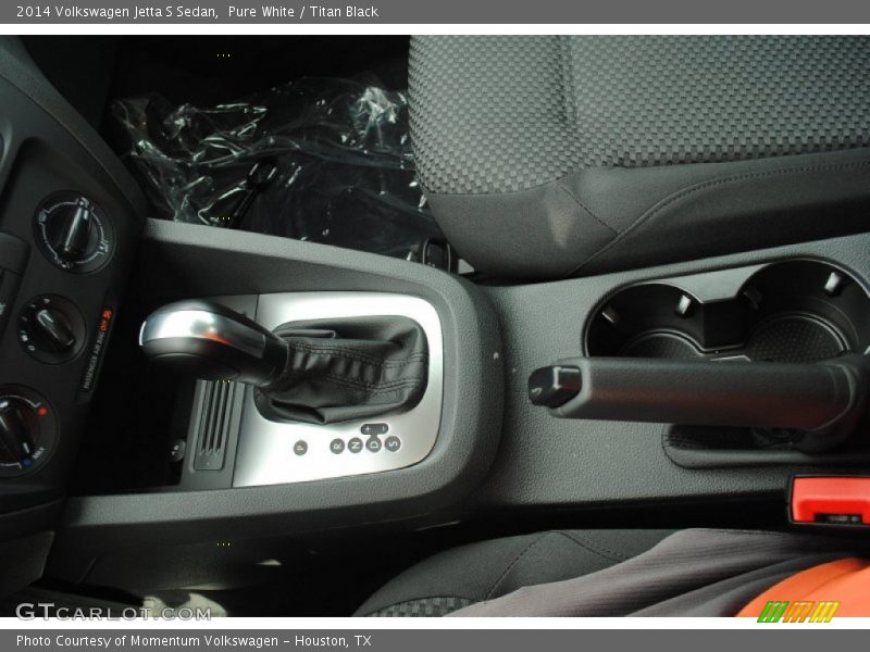Pure White / Titan Black 2014 Volkswagen Jetta S Sedan
