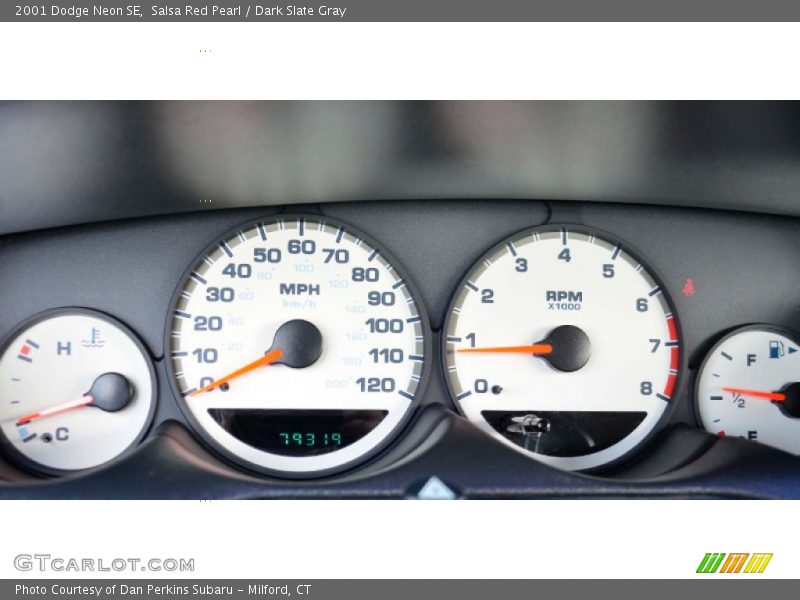 Salsa Red Pearl / Dark Slate Gray 2001 Dodge Neon SE