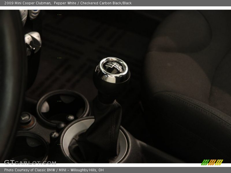 Pepper White / Checkered Carbon Black/Black 2009 Mini Cooper Clubman