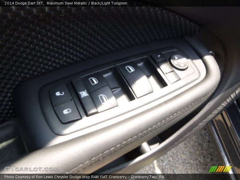 Maximum Steel Metallic / Black/Light Tungsten 2014 Dodge Dart SXT